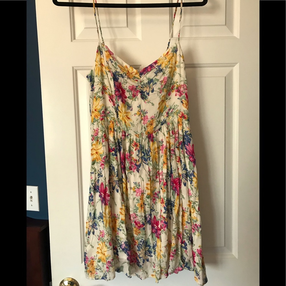 Urban O/Luca couture. floral babydoll dress. Large